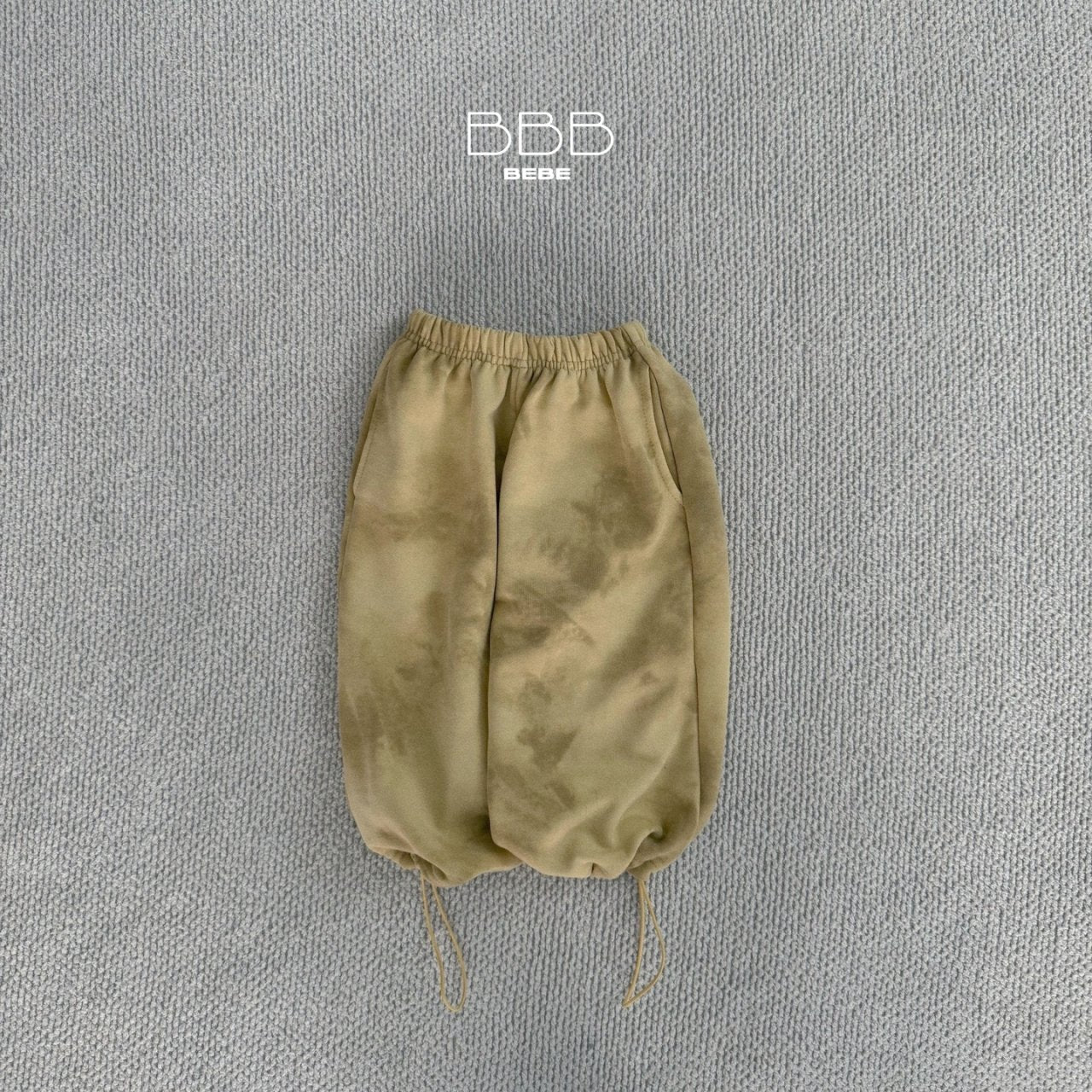 Evian Jogger Pants