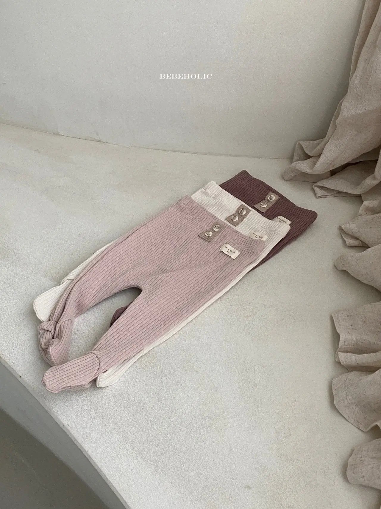 Button Foot Leggings